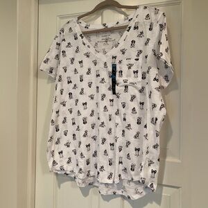 Torrid - Classic Fit black and white dogs t shirt